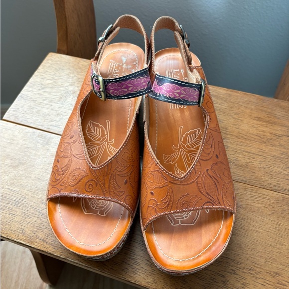 L'Artiste Spring Step Women's Genuine Leather Wedge Sandals Size 41 (US 10-10.5) - Picture 2 of 4